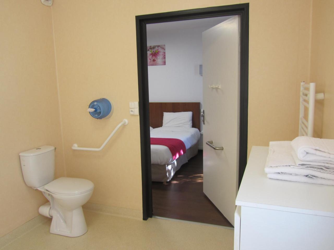 Hotel Le Saint Joseph מראה חיצוני תמונה