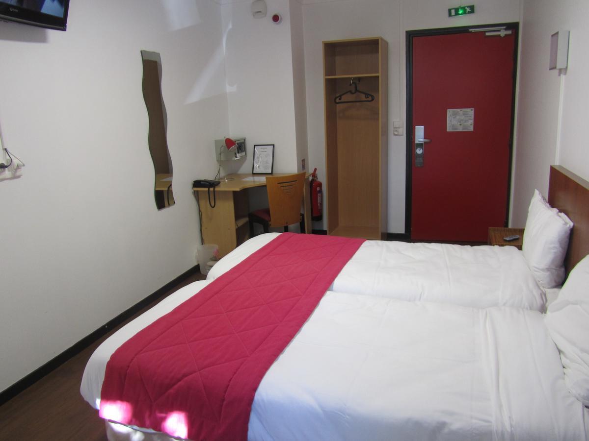 Hotel Le Saint Joseph מראה חיצוני תמונה