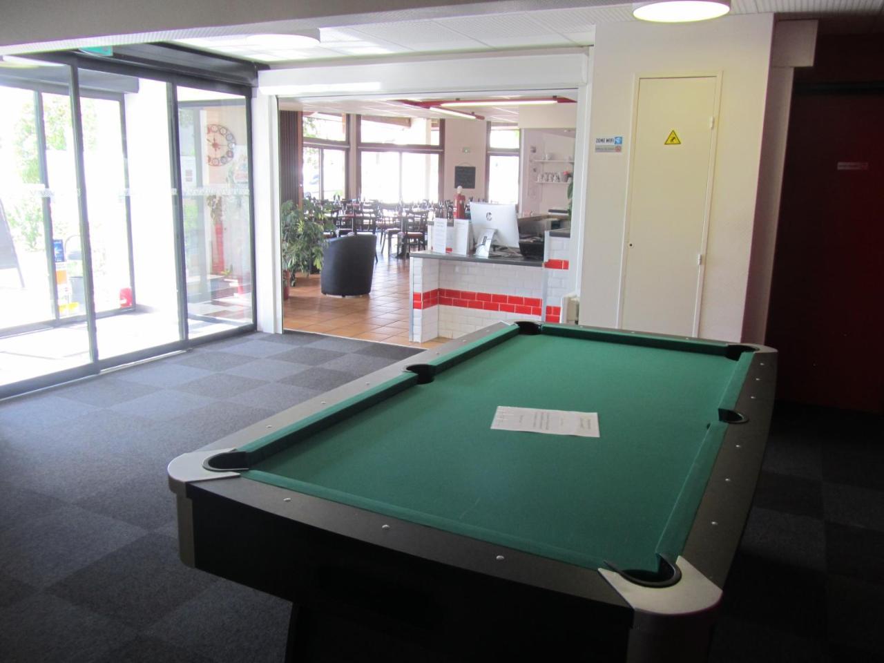 Hotel Le Saint Joseph מראה חיצוני תמונה