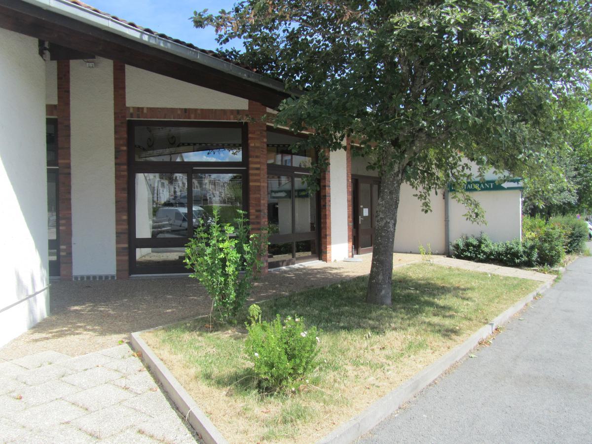 Hotel Le Saint Joseph מראה חיצוני תמונה