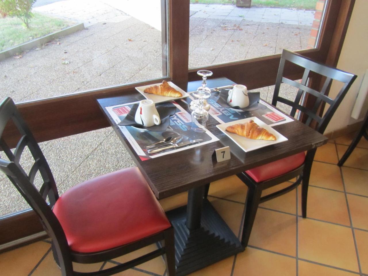 Hotel Le Saint Joseph מראה חיצוני תמונה