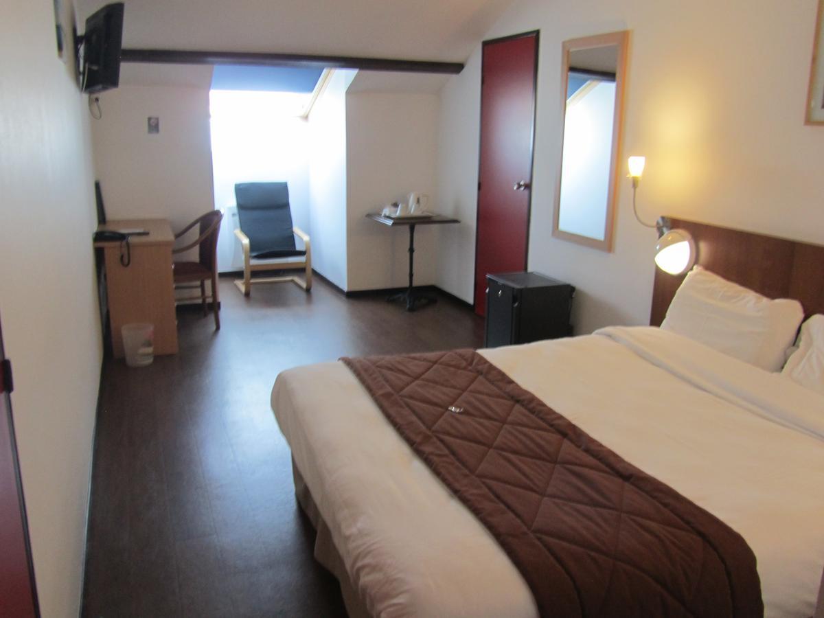 Hotel Le Saint Joseph מראה חיצוני תמונה